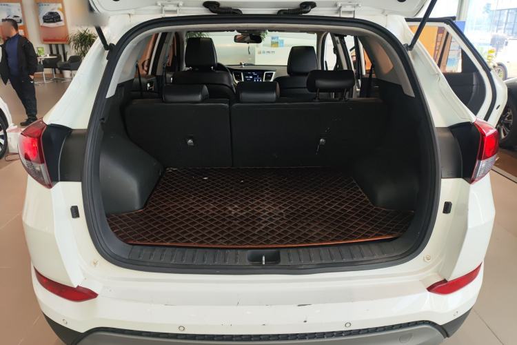 Used Hyundai Tucson 2018 1.6T Dual-Clutch Two-Wheel Drive 15th Anniversary Special Edition