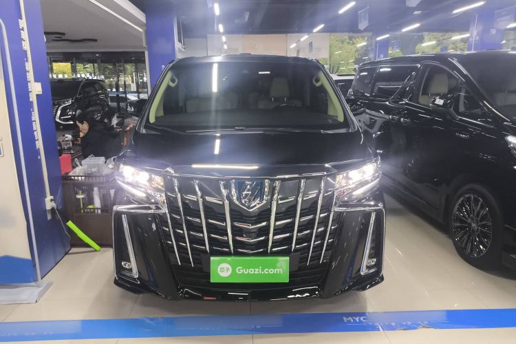 Used Toyota Alphard 2021 Dual-Motor 2.5L Premium Edition
