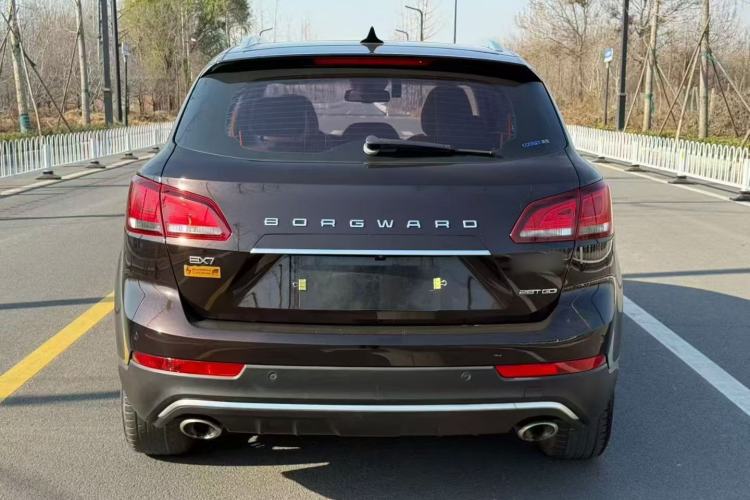 Used BORGWARD BX7 2016 28T Two-Wheel Drive Luxury Version 5 Seats
