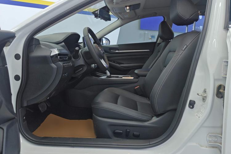 Used Nissan Teana 2022 2.0L XL-TLS Enjoyment Edition
