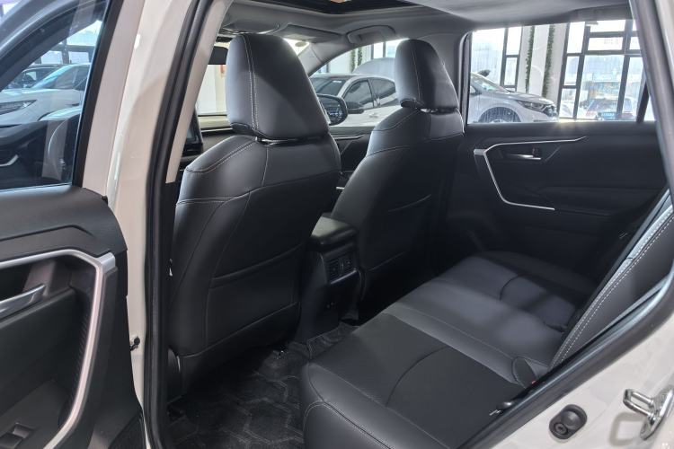 Used Toyota RAV4 2020 2.0L CVT 4x4 Trend Edition