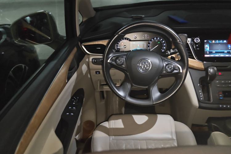 Used Buick GL8 2018 ES 28T Comfort Model China VI Standard

