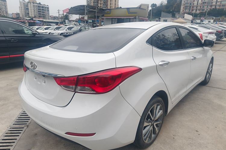 Used Hyundai Elantra 2015 1.6L Automatic Leading Model