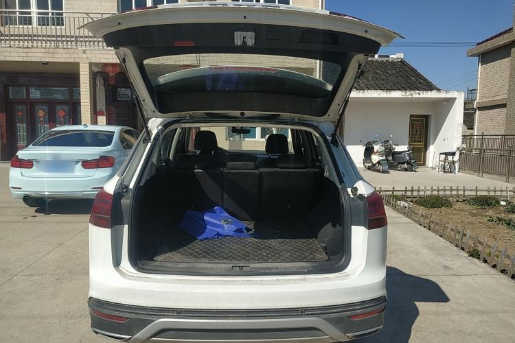 Used Volkswagen Tayron 2020 330TSI Two-Wheel Drive Luxury Smart Connectivity Version