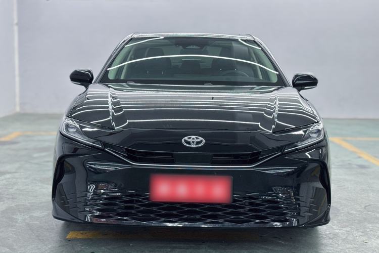 Used Toyota Camry 2024 Dual-Motor 2.0 HGVP Luxury Edition