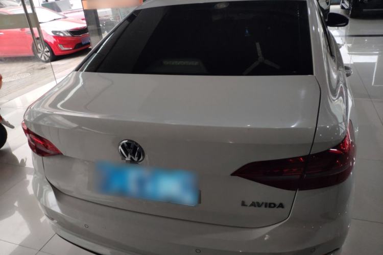 Used Volkswagen Lavida 2019 Lavida Start 1.5L Automatic Trendy Version China VI Standard