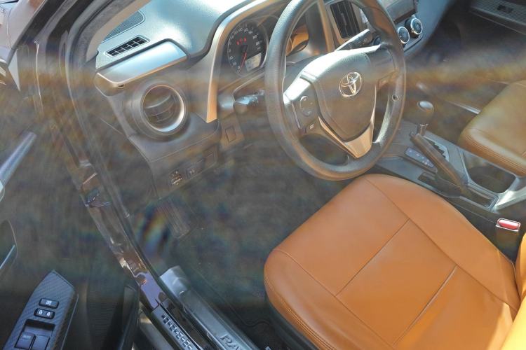 Used Toyota RAV4 2013 2.0L CVT Two-Wheel Drive Urban Edition
