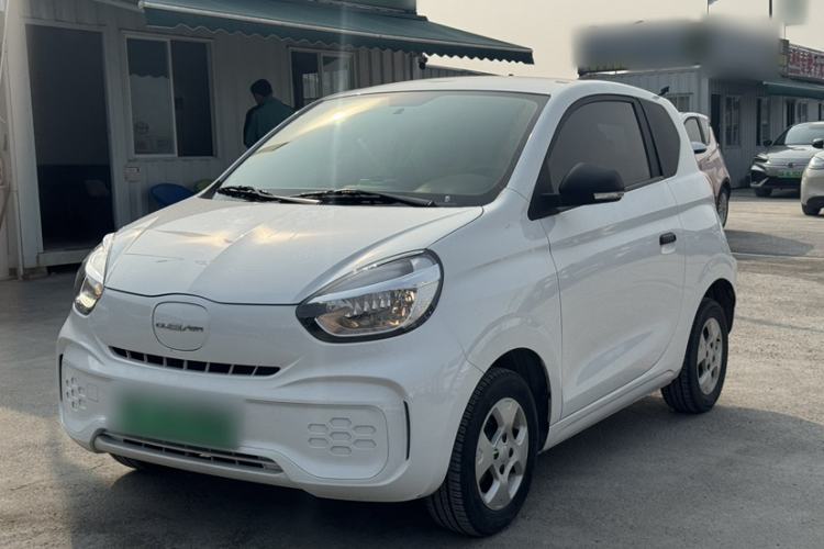 Used Roewe Clever 2021 302 km New Four-Seater Super-Efficient Version