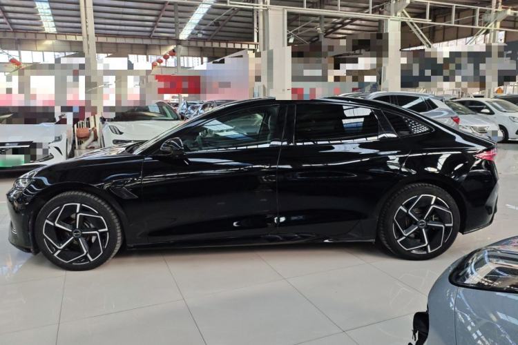 Used BYD Seal 2022 700 km Long-Range Rear-Wheel-Drive Version
