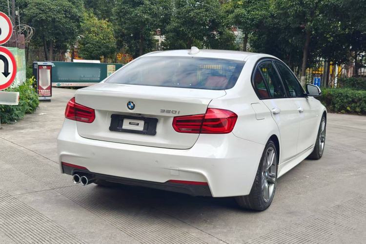Used BMW 3 Series 2019 320i M Sport Package
