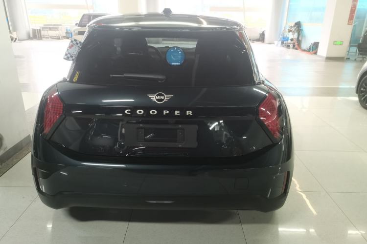 Used  Electric MINI COOPER 2024 456km COOPER E Classic Edition
