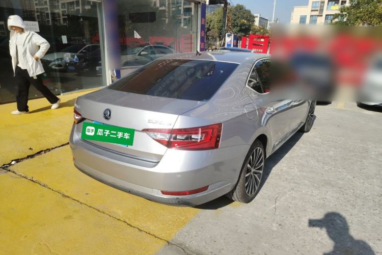 Used Skoda Superb 2016 TSI330 DSG Smart Drive Edition
