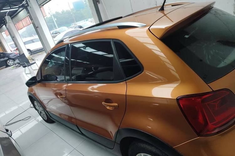 Used Volkswagen Polo 2014 1.6L Cross Polo Automatic
