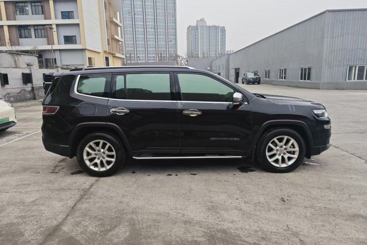 Used  Commander 2018 2.0T Two-Wheel Drive Enjoy Edition China V
