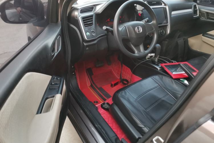 Used Honda Greiz 2016 1.5L CVT Classic Edition
