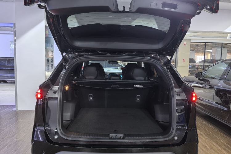 Used  L7 2023 1.5T 115 km PLUS
