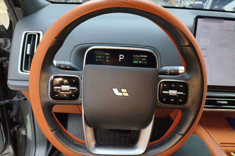 Used Li Auto L8 2023 Air model