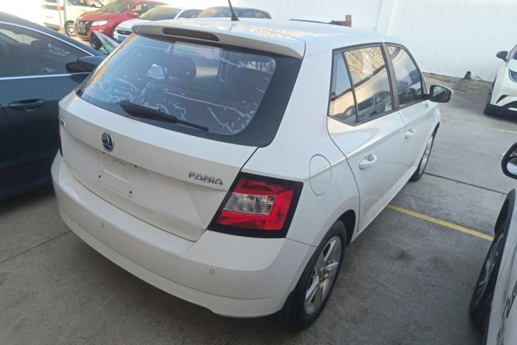 Used Skoda Fabia 2017 1.4L Automatic Car Enjoy Edition