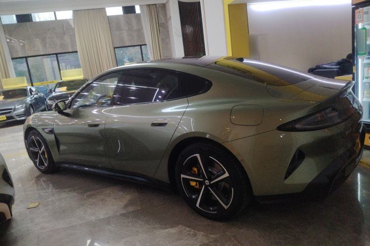 Used  SU7 2024 Four-Wheel Drive Ultra-Long Range Advanced Intelligent Driving Max Edition
