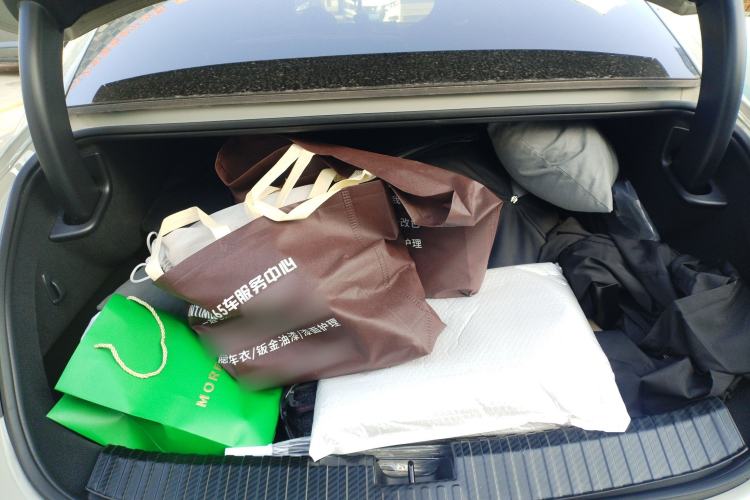 Used  SU7 2024 Rear-Drive Ultra-Long Range Advanced Pro-Level Intelligent Driving Version
