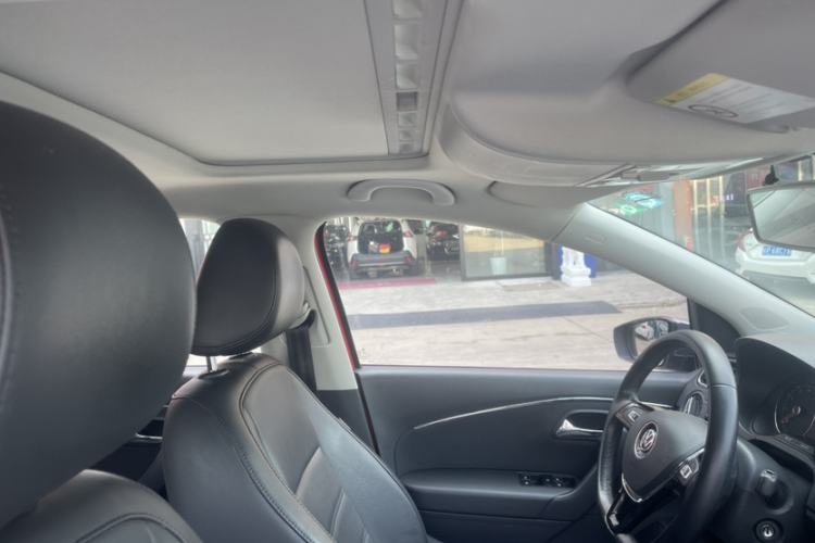 Used Volkswagen Polo 2016 1.6L Automatic Luxury Model