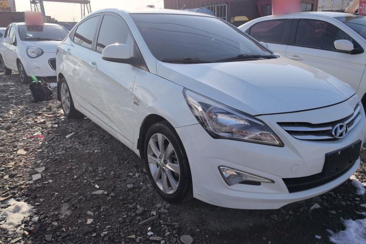 Used Hyundai Verna 2014 1.4L Manual Smart GLS Trim
