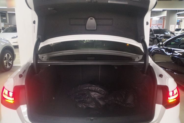 Used Audi A4L 2024 40 TFSI Luxury Dynamic Edition
