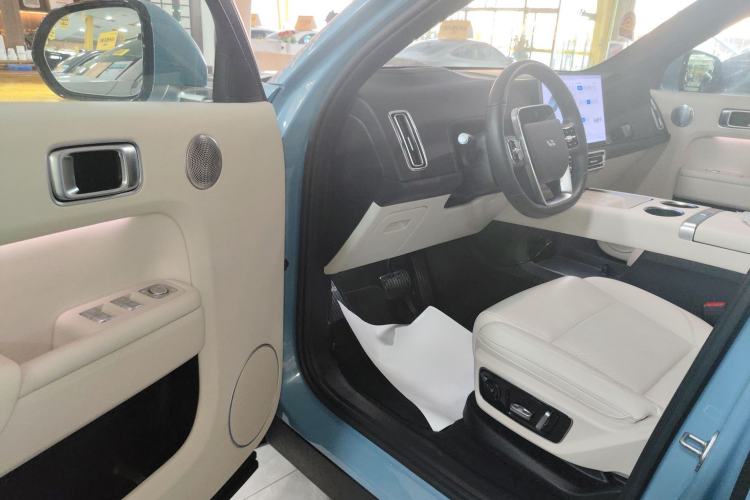 Used Li Auto L7 2024 Ultra Model
