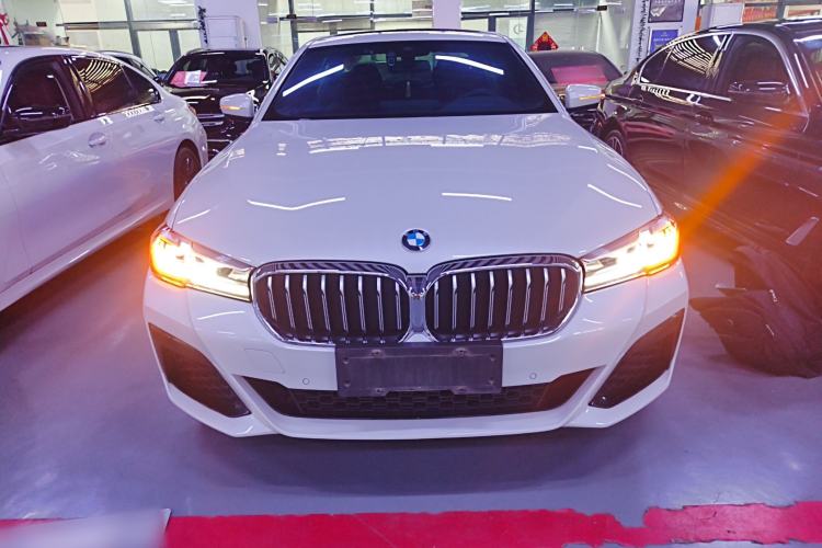 Used BMW 5 Series 2021 Facelifted 530Li Leading Edition M Sport Package
