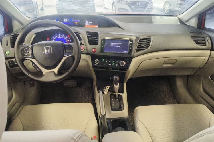 Used Honda Civic 2014 1.8L automatic comfort version
