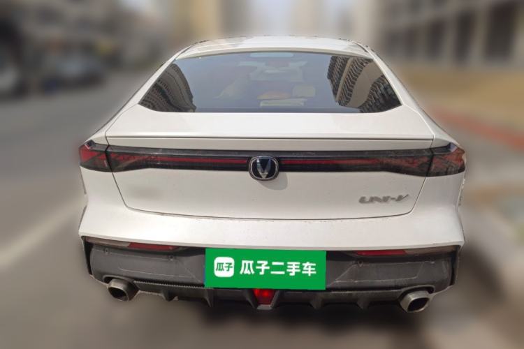 Used Changan UNI-V 2022 1.5T Prestige Version