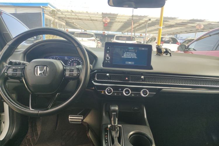 Used Honda Civic 2022 240TURBO CVT Dynamic Edition
