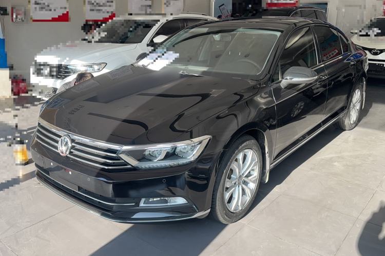 Used Volkswagen Magotan 2017 330TSI DSG Luxury Model