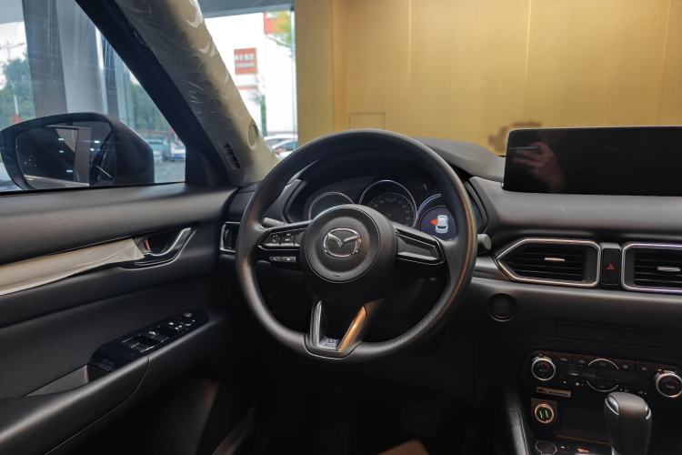 Used Mazda CX-5 2024 2.0L Automatic Two-Wheel Drive Comfort Version
