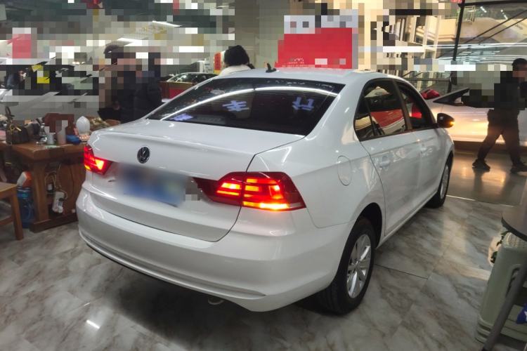 Used Volkswagen Santana 2016 1.6L Automatic Fashion Edition
