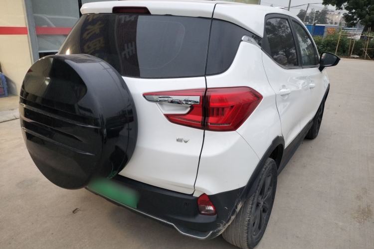 Used BYD Yuan New Energy 2019 EV535 Smart Connect Trendsetting Model
