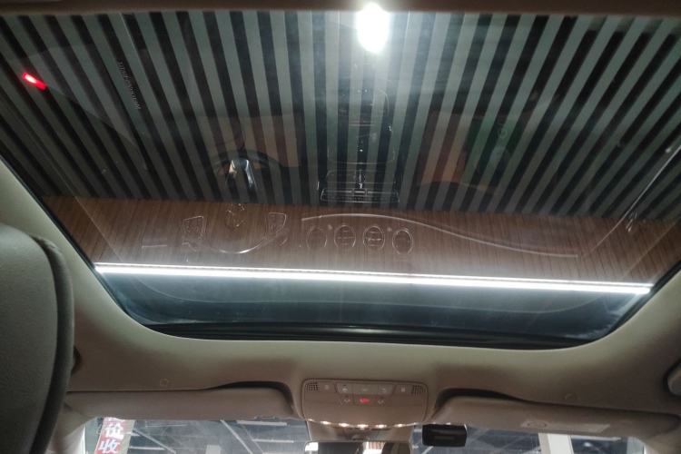 Used Mercedes-Benz E-Class 2016 E 300 L Stylish Model