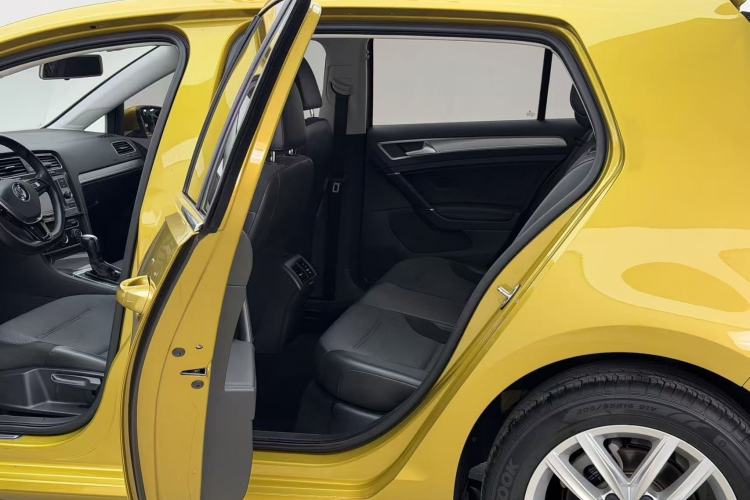 Used Volkswagen Golf 2018 1.6L Automatic Comfort Model