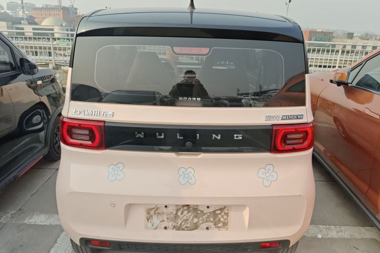 Used Wuling Hongguang MINIEV 2022 Macaron Premium Model – Lithium Iron Phosphate
