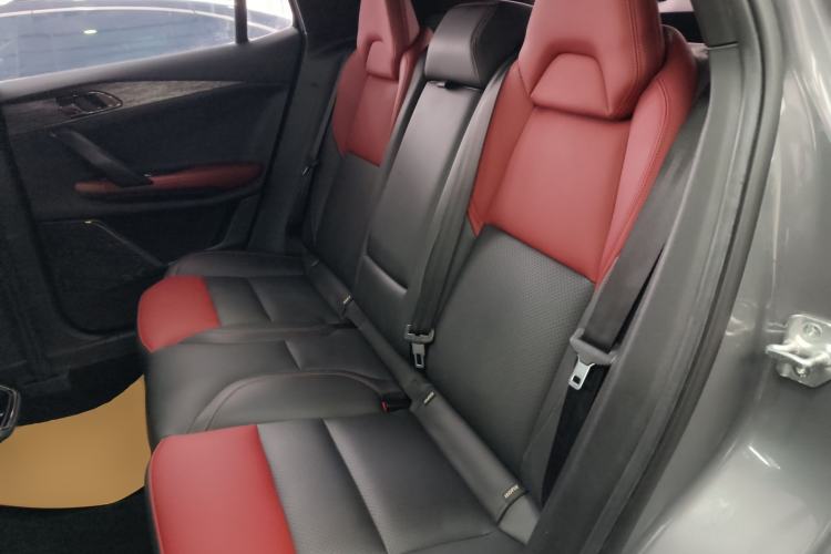 Used Lynk & Co 06 2020 1.5T JinPro model
