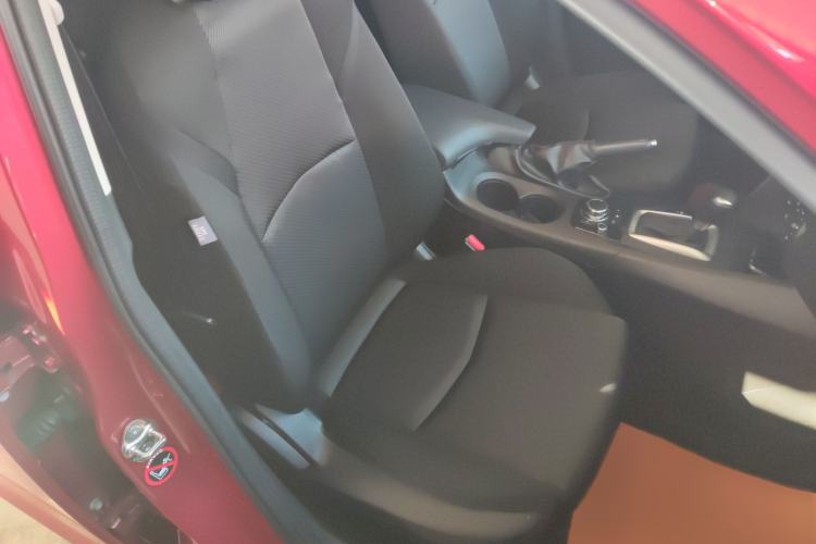 Used Mazda Mazda 3 Axela 2019 Cloud-Control Edition Hatchback 1.5L Automatic Comfort Model China VI Standard
