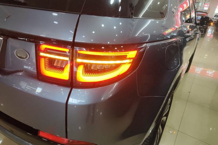 Used Land Rover Discovery Sport 2020 249 PS R-Dynamic Performance Edition
