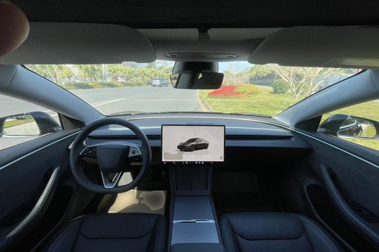 Used Tesla Model 3 2023 Long-Range All-Wheel-Drive Version