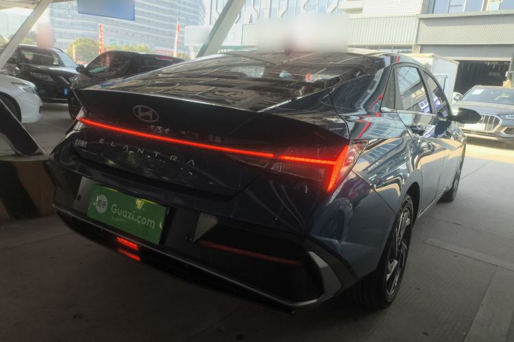 Used Hyundai Elantra 2023 1.5L CVT LUX Prestige Edition