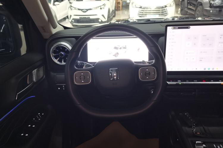 Used Tank 300 New Energy 2025 Hi4-T