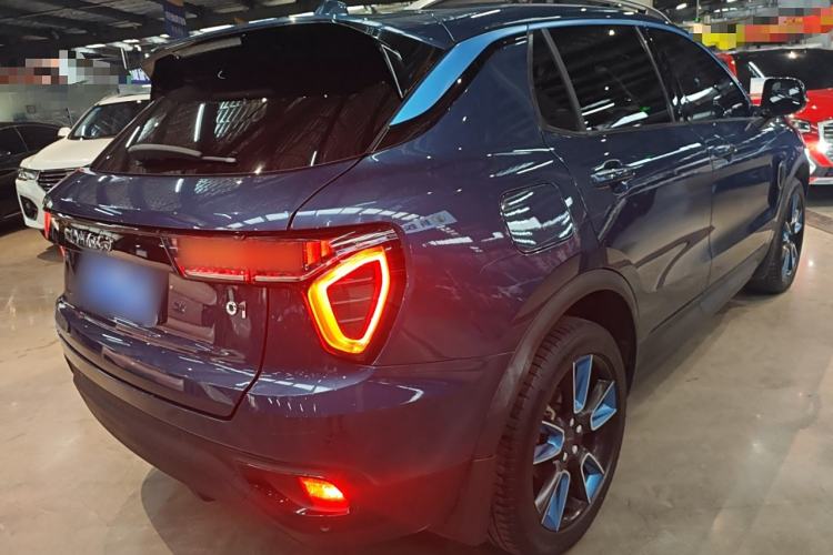 Used Lynk & Co 01 2017 2.0T Two-Wheel Drive Zhaopu Version
