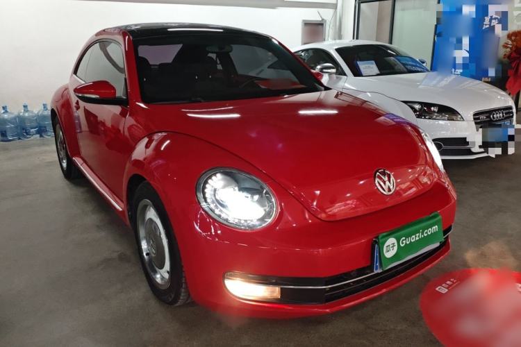 Used Volkswagen Beetle 2015 180TSI model

