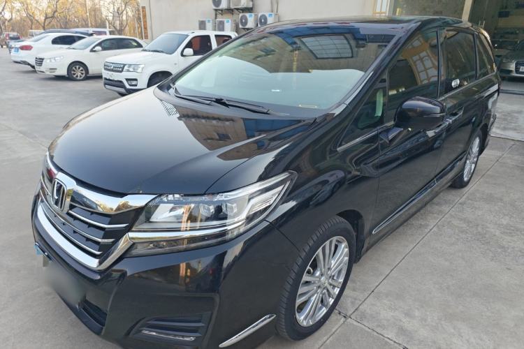 Used Honda Elysion 2016 2.4L Style Edition
