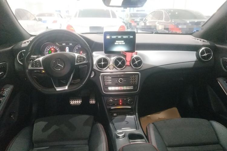 Used Mercedes-Benz CLA 2017 Refreshed CLA 220 4MATIC
