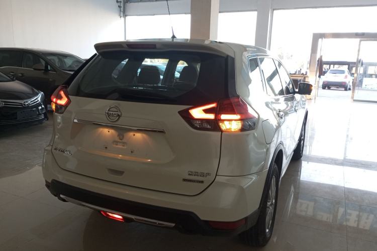 Used Nissan X-Trail 2019 2.0L CVT Smart Connect Comfort Edition 2WD
